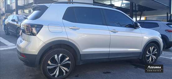 VOLKSWAGEN-T-CROSS-2020