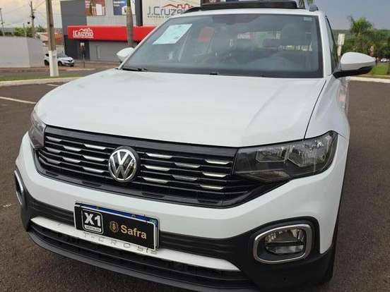 VOLKSWAGEN-T-CROSS-1.0 200 TSI TOTAL FLEX AUTOMÁTICO VOLKSWAGEN-T-CROSS-2019