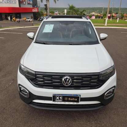 VOLKSWAGEN-T-CROSS-1.0 200 TSI TOTAL FLEX AUTOMÁTICO VOLKSWAGEN-T-CROSS-2019
