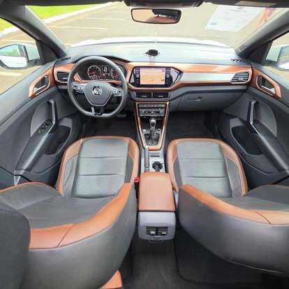 VOLKSWAGEN-T-CROSS-2019