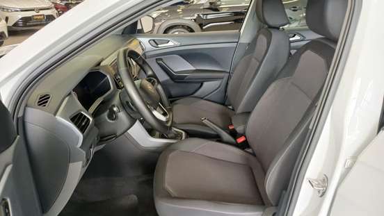 VOLKSWAGEN-T-CROSS-2023