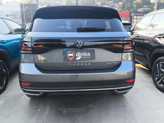 VOLKSWAGEN-T-CROSS-2022