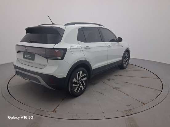 VOLKSWAGEN-T-CROSS-1.0 200 TSI TOTAL FLEX COMFORTLINE AUTOMÁTICO VOLKSWAGEN-T-CROSS-2024