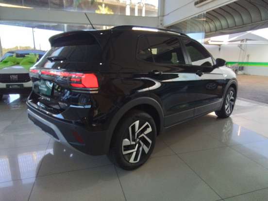 VOLKSWAGEN-T-CROSS-2024