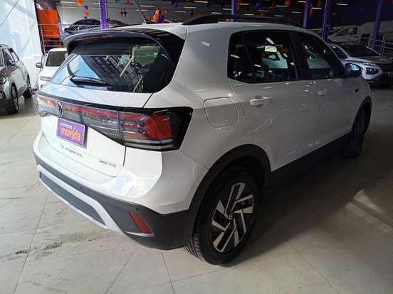 VOLKSWAGEN-T-CROSS-2024