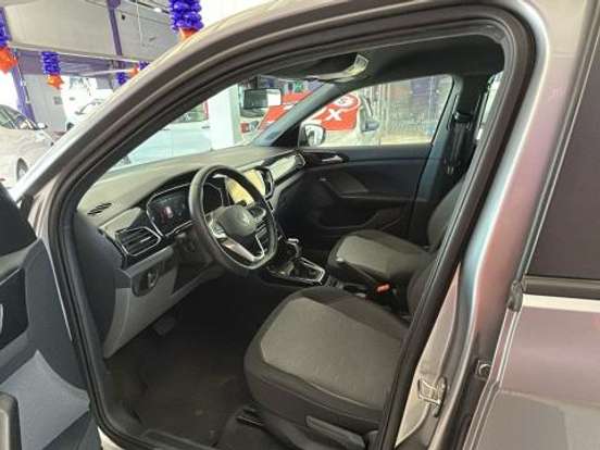 VOLKSWAGEN-T-CROSS-1.0 200 TSI TOTAL FLEX COMFORTLINE AUTOMÁTICO VOLKSWAGEN-T-CROSS-2024