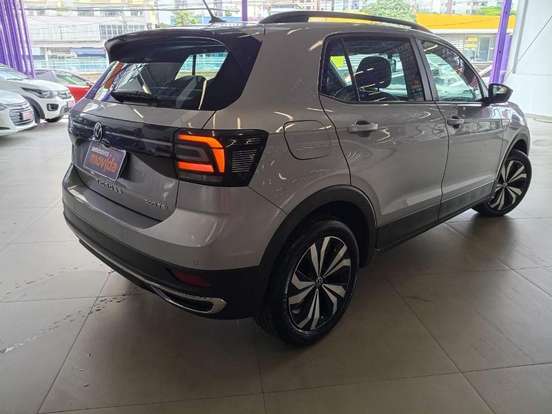 VOLKSWAGEN-T-CROSS-1.0 200 TSI TOTAL FLEX COMFORTLINE AUTOMÁTICO VOLKSWAGEN-T-CROSS-2024