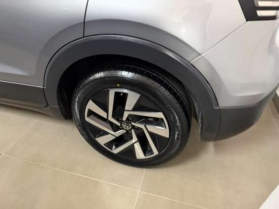 VOLKSWAGEN-T-CROSS-1.0 200 TSI TOTAL FLEX COMFORTLINE AUTOMÁTICO VOLKSWAGEN-T-CROSS-2025