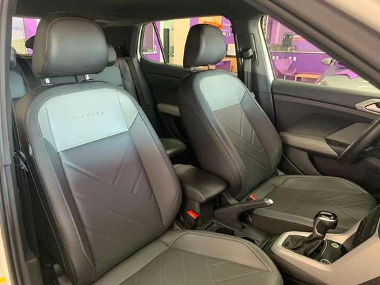 VOLKSWAGEN-T-CROSS-1.0 200 TSI TOTAL FLEX COMFORTLINE AUTOMÁTICO VOLKSWAGEN-T-CROSS-2025