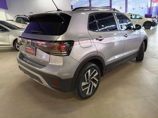 VOLKSWAGEN-T-CROSS-2025