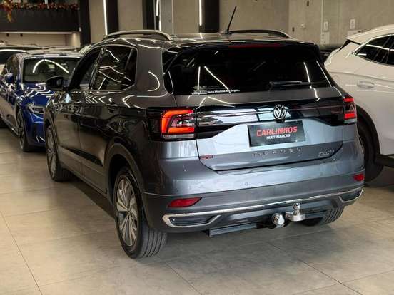 VOLKSWAGEN-T-CROSS-2019