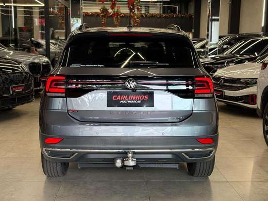 VOLKSWAGEN-T-CROSS-2019