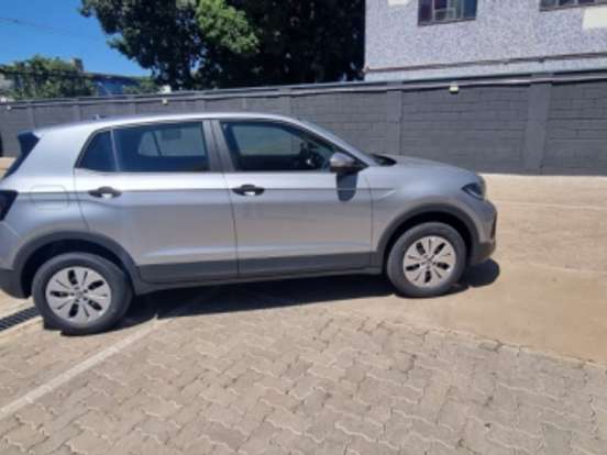 VOLKSWAGEN-T-CROSS-1.0 200 TSI TOTAL FLEX SENSE AUTOMÁTICO VOLKSWAGEN-T-CROSS-2026