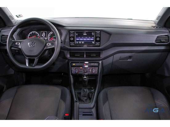 VOLKSWAGEN-T-CROSS-2024