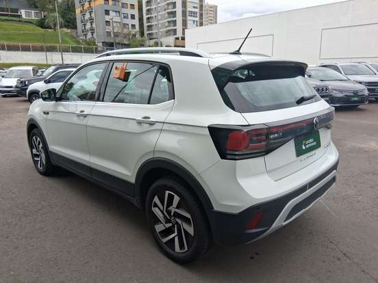VOLKSWAGEN-T-CROSS-1.4 250 TSI TOTAL FLEX HIGHLINE AUTOMÁTICO VOLKSWAGEN-T-CROSS-2024