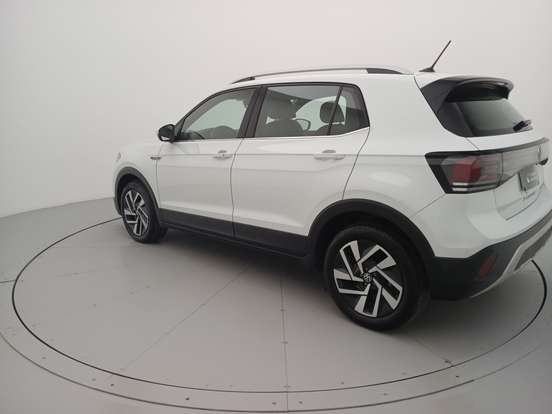 VOLKSWAGEN-T-CROSS-1.4 250 TSI TOTAL FLEX HIGHLINE AUTOMÁTICO VOLKSWAGEN-T-CROSS-2024