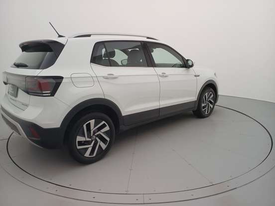 VOLKSWAGEN-T-CROSS-1.4 250 TSI TOTAL FLEX HIGHLINE AUTOMÁTICO VOLKSWAGEN-T-CROSS-2024