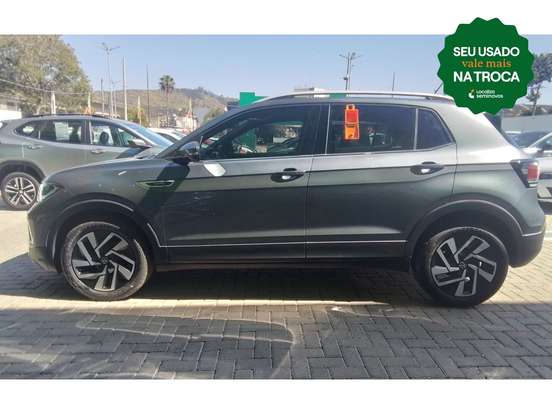 VOLKSWAGEN-T-CROSS-2024