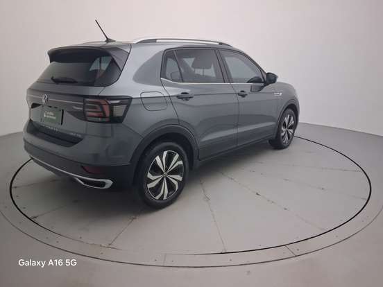 VOLKSWAGEN-T-CROSS-2024