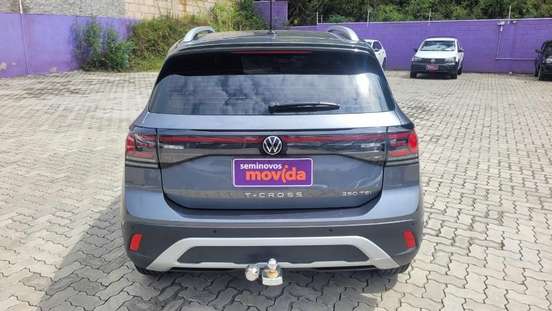 VOLKSWAGEN-T-CROSS-2024