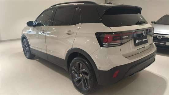 VOLKSWAGEN-T-CROSS-2024