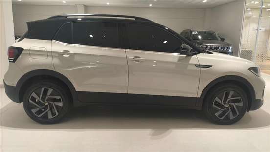 VOLKSWAGEN-T-CROSS-2024