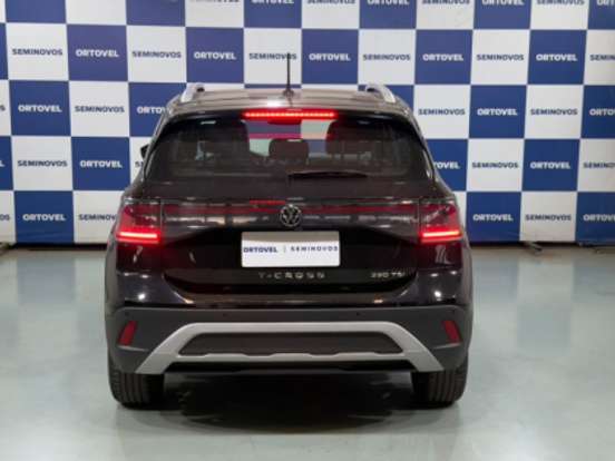 VOLKSWAGEN-T-CROSS-1.4 250 TSI TOTAL FLEX HIGHLINE AUTOMÁTICO VOLKSWAGEN-T-CROSS-2024