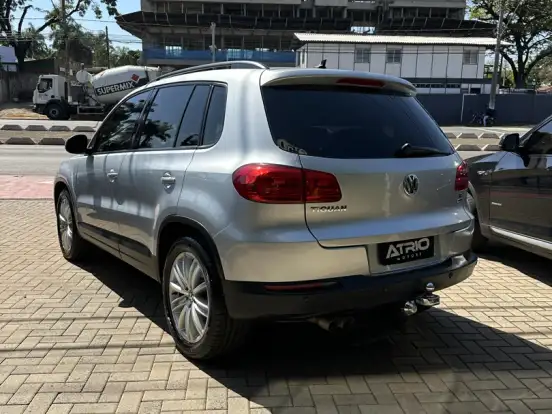 VOLKSWAGEN-TIGUAN-1.4 TSI 16V TURBO GASOLINA 4P DSG VOLKSWAGEN-TIGUAN-2017