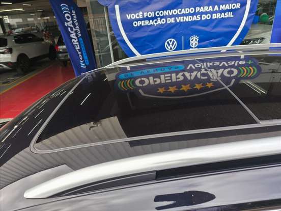 VOLKSWAGEN-TIGUAN-2023