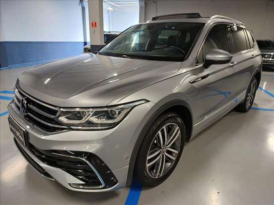 VOLKSWAGEN-TIGUAN-2.0 300 TSI GASOLINA ALLSPACE R-LINE AUTOMÁTICO VOLKSWAGEN-TIGUAN-2023