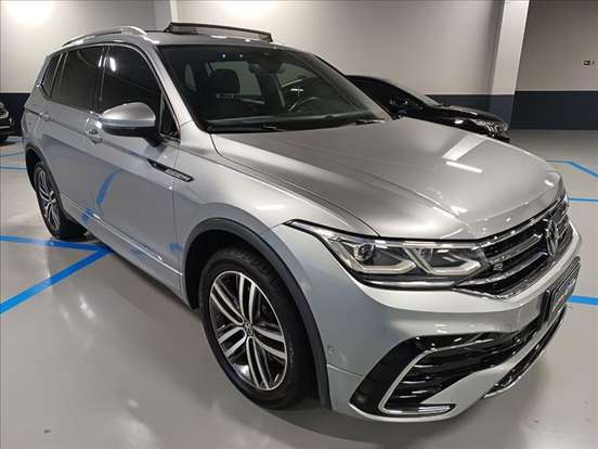 VOLKSWAGEN-TIGUAN-2023