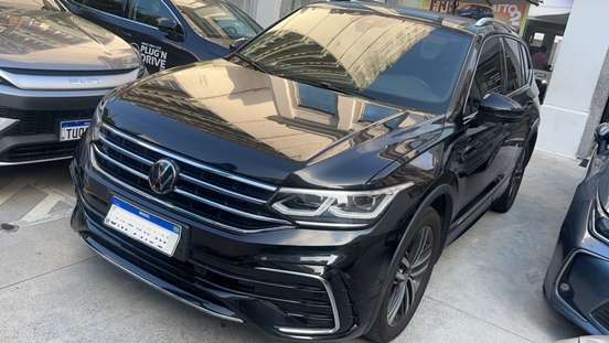 VOLKSWAGEN-TIGUAN-2024