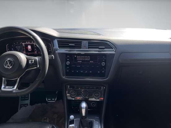 VOLKSWAGEN-TIGUAN-2020