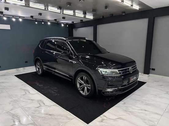 VOLKSWAGEN-TIGUAN-2019