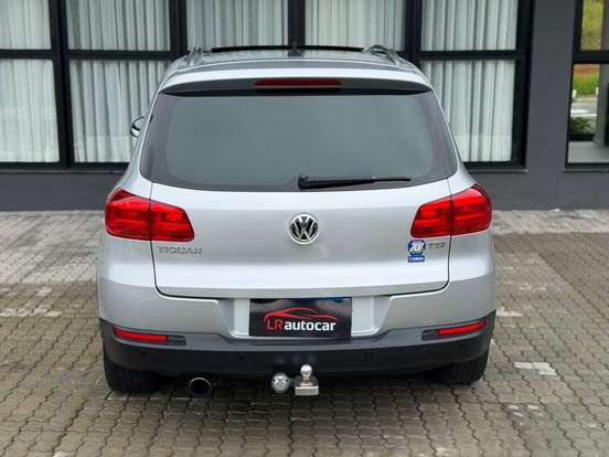 VOLKSWAGEN-TIGUAN-2.0 TSI 16V TURBO GASOLINA 4P TIPTRONIC VOLKSWAGEN-TIGUAN-2012