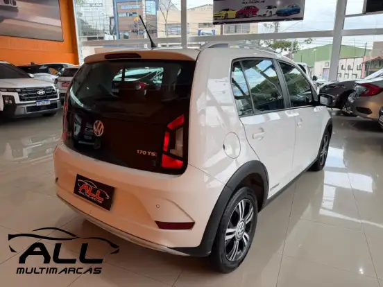 VOLKSWAGEN-UP-2019