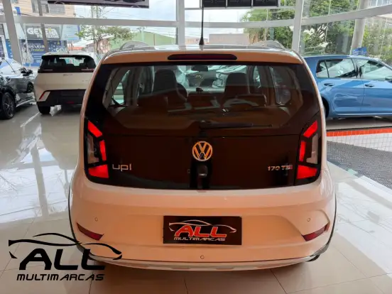 VOLKSWAGEN-UP-2019