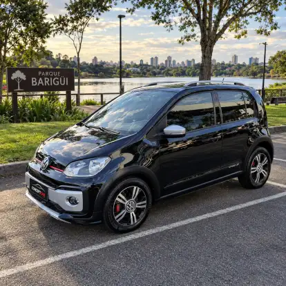 VOLKSWAGEN-UP-2017
