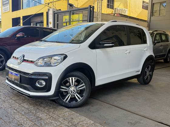 VOLKSWAGEN UP 1.0 170 TSI TOTAL FLEX XTREME 4P MANUAL
