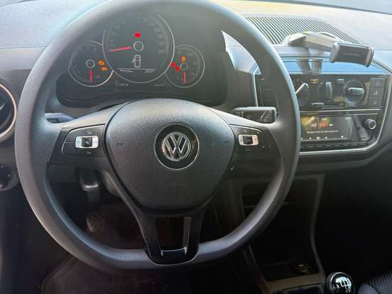 VOLKSWAGEN-UP-1.0 170 TSI TOTAL FLEX XTREME 4P MANUAL VOLKSWAGEN-UP-2019