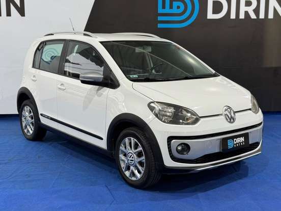 VOLKSWAGEN-UP-2016