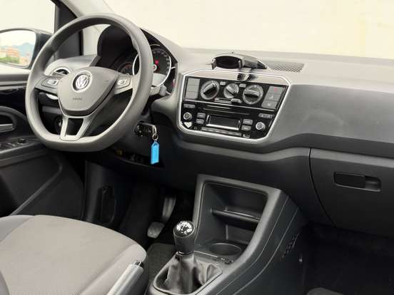 VOLKSWAGEN-UP-2019
