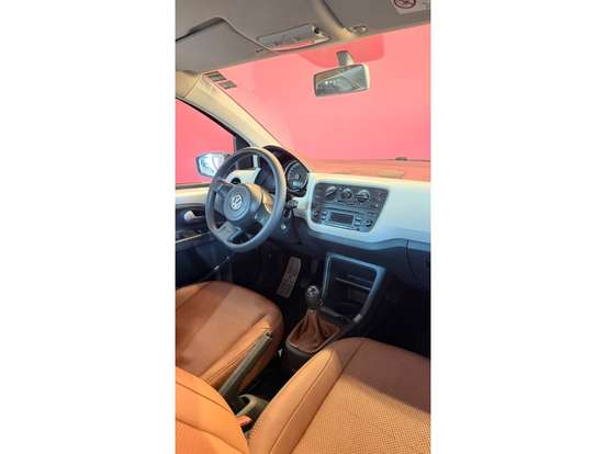 VOLKSWAGEN-UP-1.0 TSI MOVE UP 12V FLEX 4P MANUAL VOLKSWAGEN-UP-2016