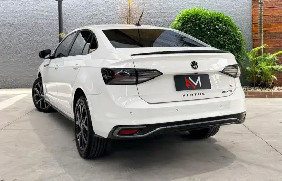 VOLKSWAGEN-VIRTUS-2023