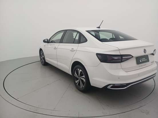 VOLKSWAGEN-VIRTUS-2025