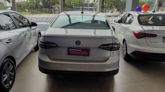 VOLKSWAGEN-VIRTUS-2025