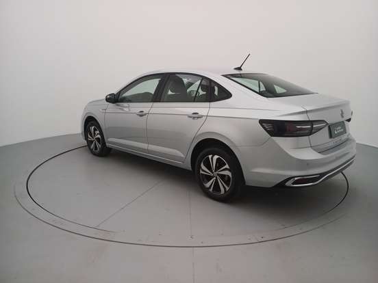 VOLKSWAGEN-VIRTUS-2024