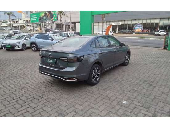 VOLKSWAGEN-VIRTUS-2023