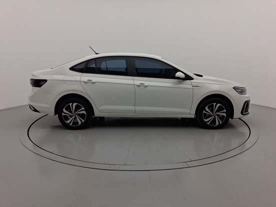 VOLKSWAGEN-VIRTUS-2023