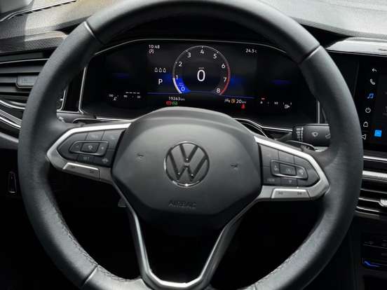 VOLKSWAGEN-VIRTUS-1.0 200 TSI COMFORTLINE AUTOMÁTICO VOLKSWAGEN-VIRTUS-2025